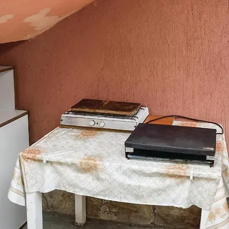 Three-bedroom Holiday In * Tsarévo